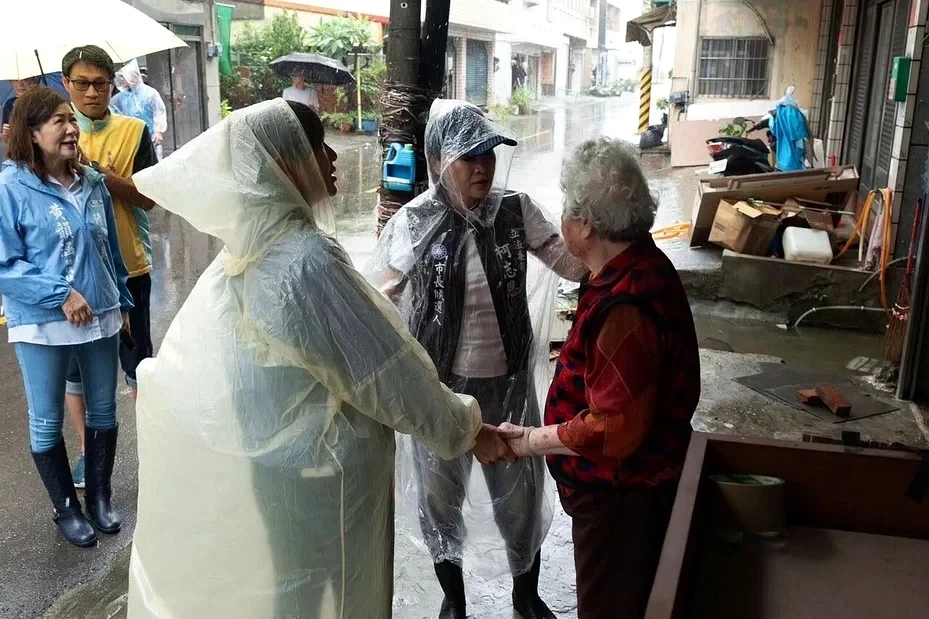 连日暴雨搅局，国民党行动中常会取消，郑丽文不到高雄辅选了