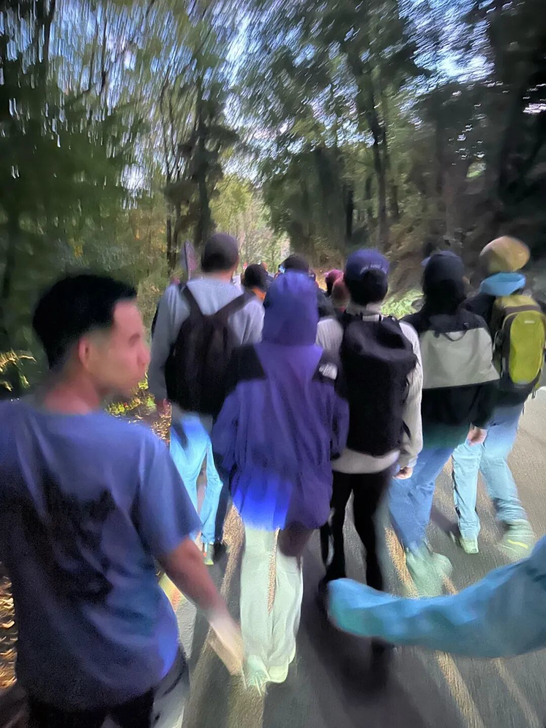 △徐女士下山时拍摄。