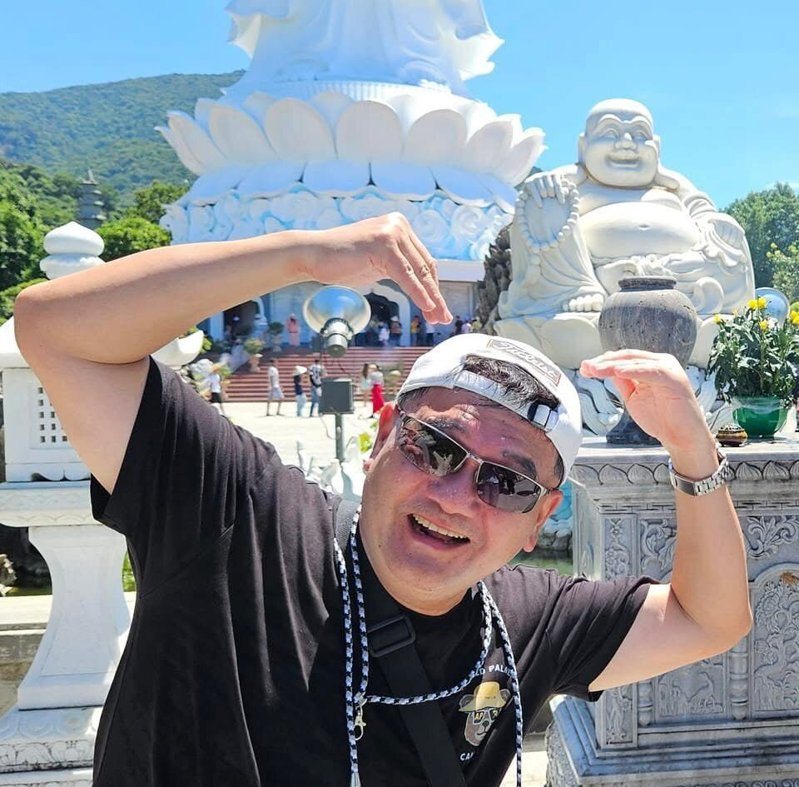 陳信雄熱愛高爾夫球等運動，個性活潑、健談，沒有架子，待人相當謙和。圖／取自陳信雄臉書