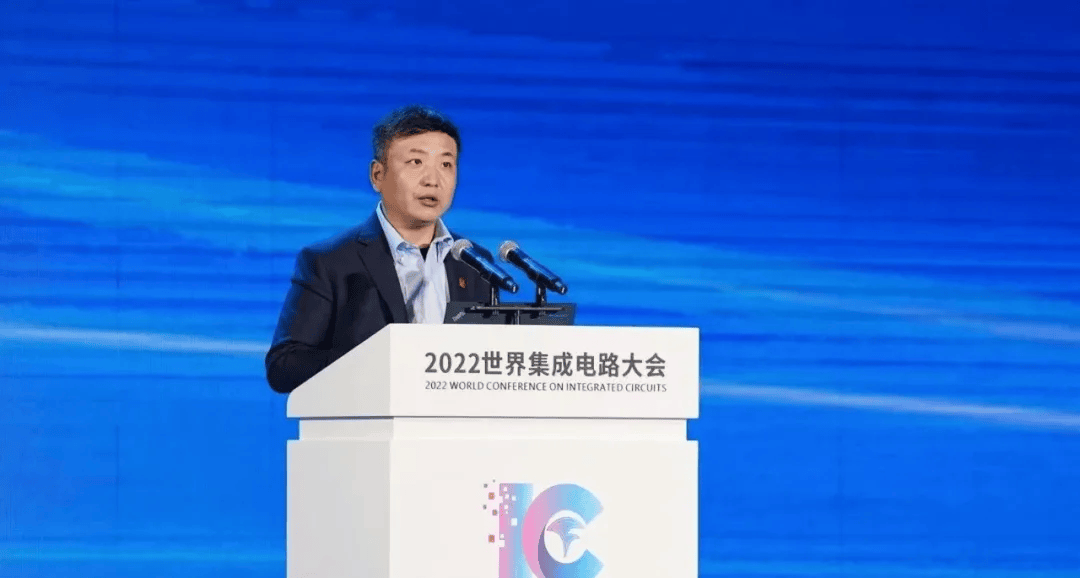 朱一明参加顶级行业交流会