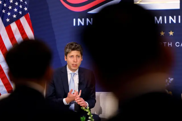 OpenAI行政总裁山姆·阿尔特曼(Sam Altman;奥特曼)