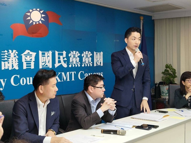 北市長蔣萬安今天赴議會國民黨議會黨團說明本會議市府重大法議案。記者林麗玉/攝影