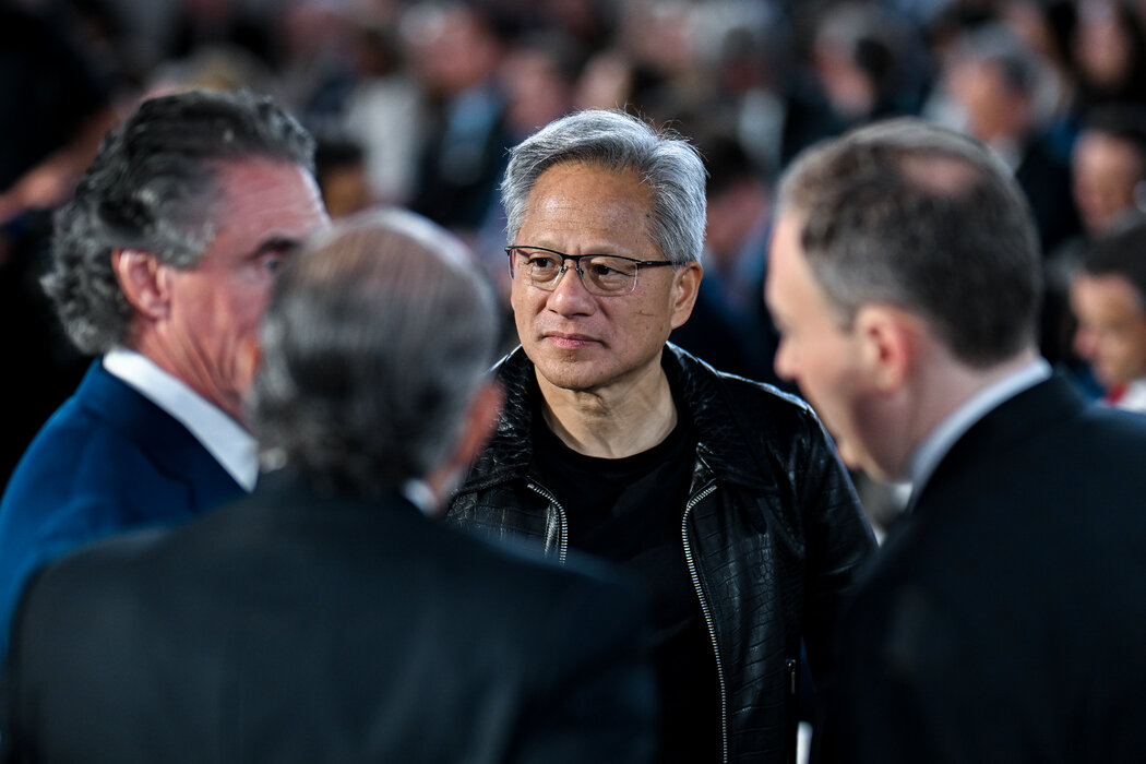 英伟达首席执行官黄仁勋去年在华盛顿出席“赢取人工智能竞赛”峰会。