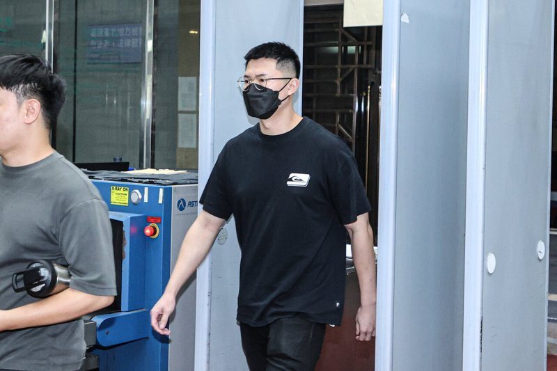 信義分局偵查隊偵查佐李光偉。記者曾原信／攝影