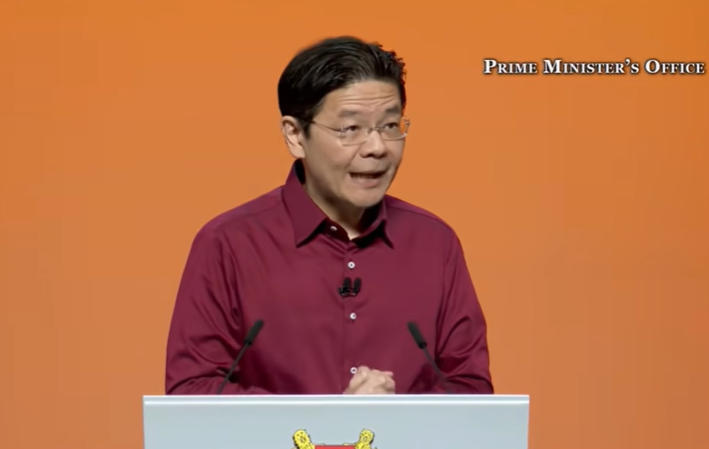 新加坡总理用中文发表演讲:我们绝不可成为单语社会