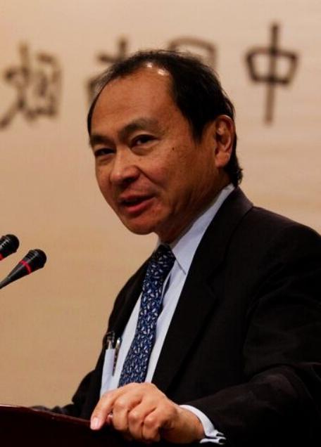 福山承认：不能排除“美国将领导地位让给中国”