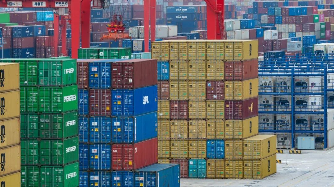 前三季度上海GDP43306.62亿元，同比增长5.5%