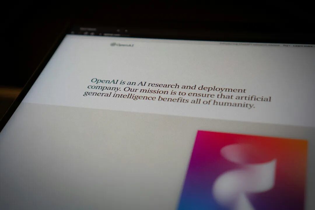 OpenAI官网上的简介/图源:Unsplash