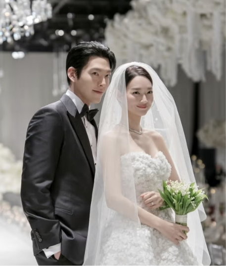 金宇彬、申敏兒相愛10年，2025年正式結婚。圖片來源：IG