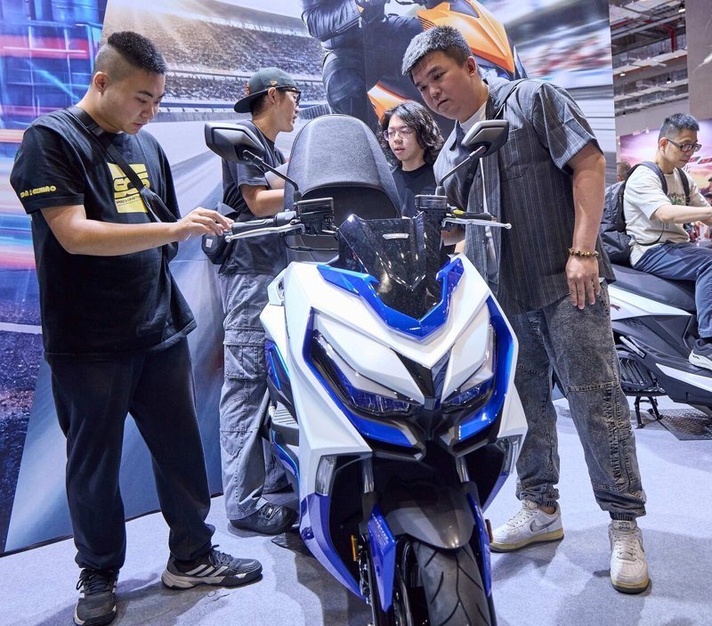 「雙 K 聯展」KYMCO x Kawasaki 展期優惠購車方案超吸睛。光陽提供