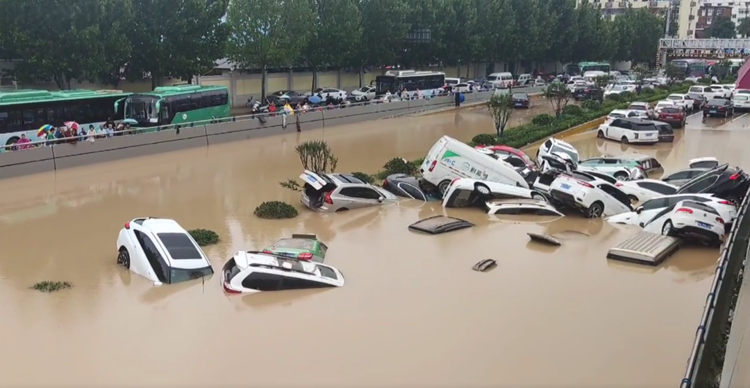 ▲2021年郑州特大暴雨(图/视频截图)
