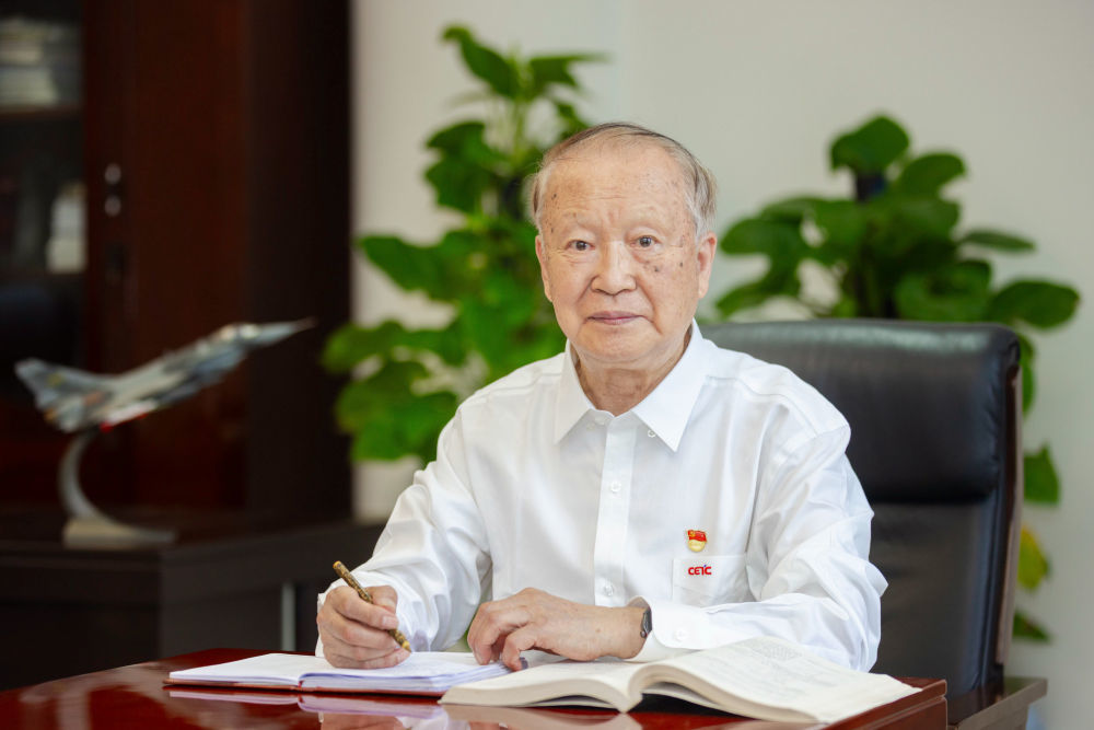 这是2026年6月18日在中国电科第十四研究所拍摄的贲德。