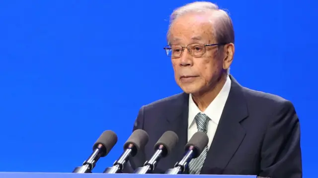 山东济宁曲阜尼山，福田康夫在第十届尼山世界文明论坛开幕式上致辞（中新社图片10/7/2024）