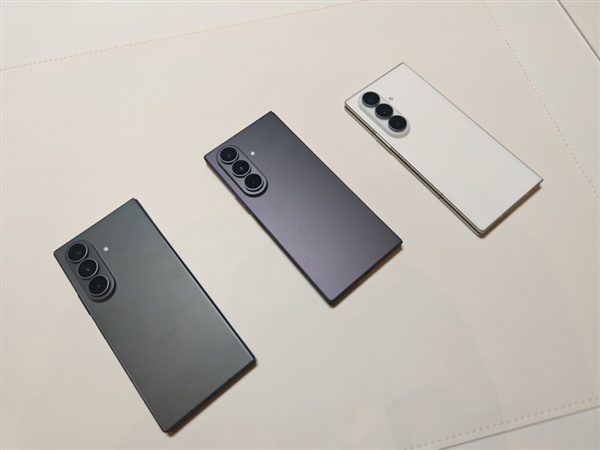 14999元!三星Galaxy Z Fold8 Ultra图赏:薄至8.9mm 仅重215g