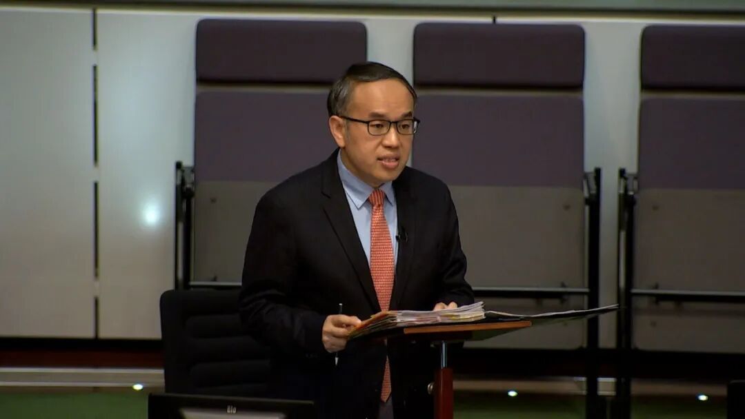 图为香港财经事务及库务局局长许正宇 图源:网络