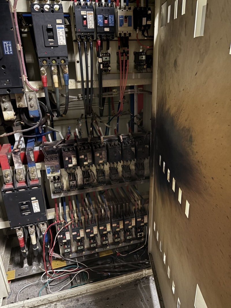 台中市西屯區台灣大道一間公司員工今早嘗試修電器的時候被電傷。記者陳宏睿／翻攝