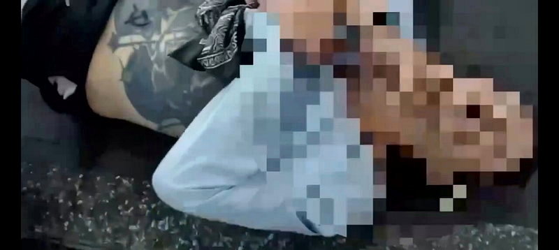 萬華員警雜誌酒醉的義大利籍壯漢。記者廖炳棋/翻攝
