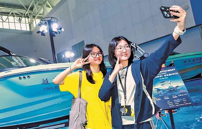 AI赋能,文旅融合打开想象空间——2026中国文化旅游产业博览会观察