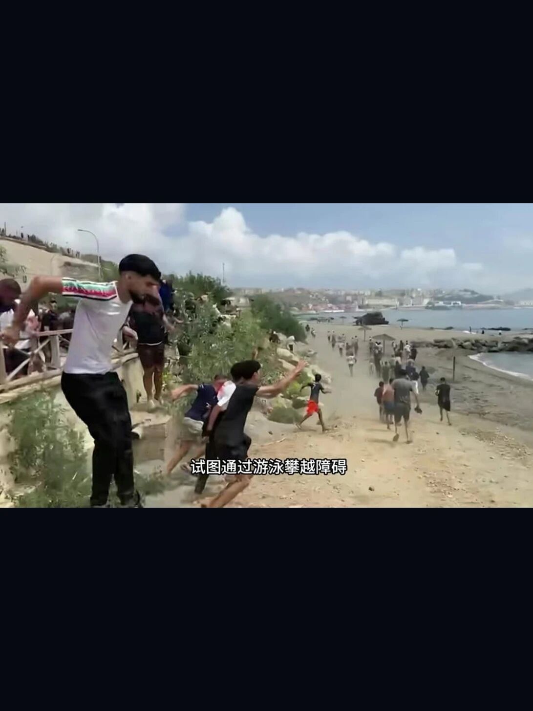 一个谣言,让6万人选择游泳偷渡