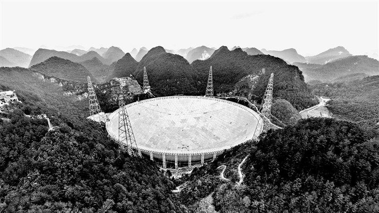 “中国天眼”十岁了 未来更精彩