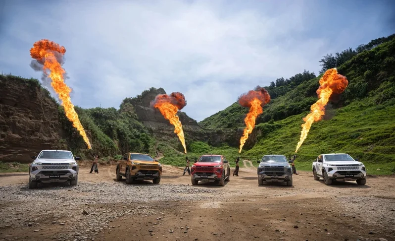 越野Car Show結合遠征英國達人秀的台灣之光「即將成真」火舞團。 圖／和泰汽車 提供