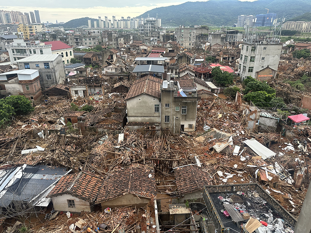 霞皋村内,大量古建筑遭到损毁。本文图片均来自澎湃新闻记者 王选辉