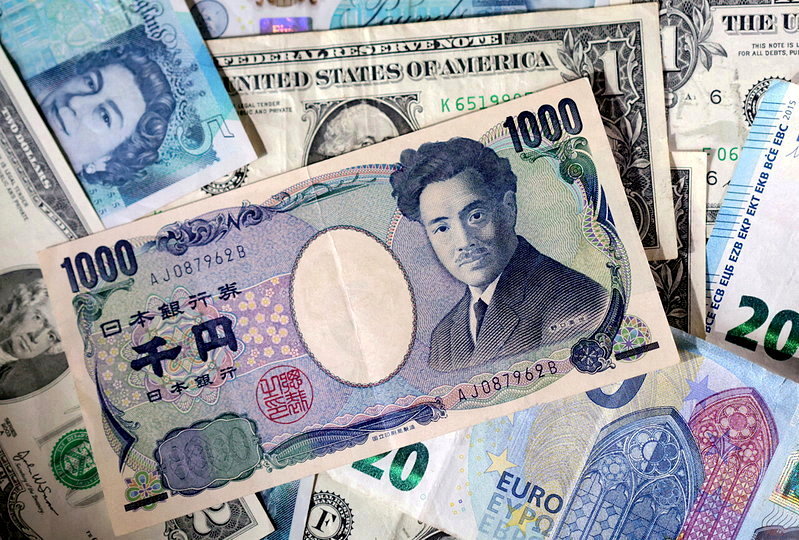 七月卅、卅一日兩天，美日自一九九八年以來首次聯手進場支撐日圓匯率。路透