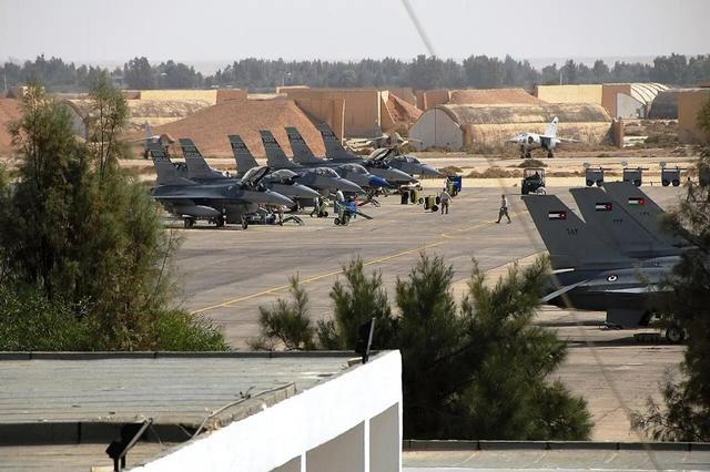 美军基地