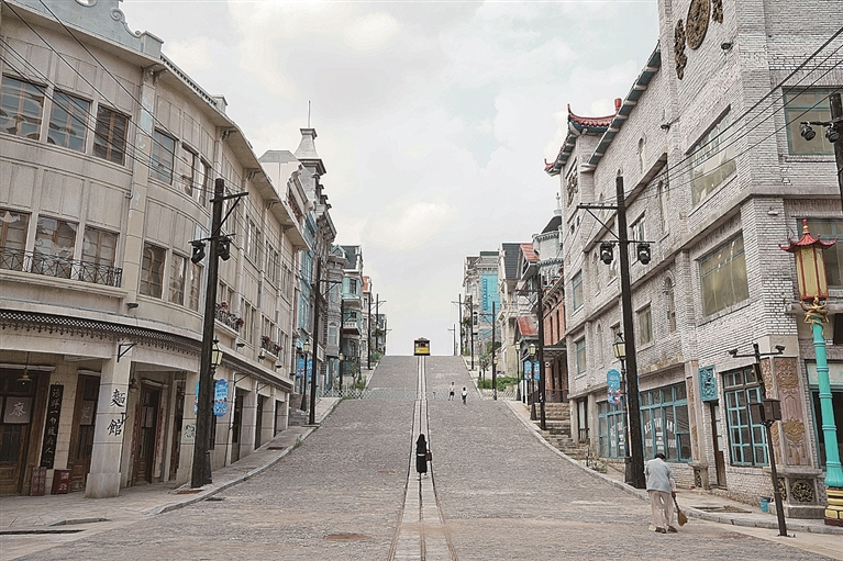 微短剧出海:融入当地语境,才能走得更远